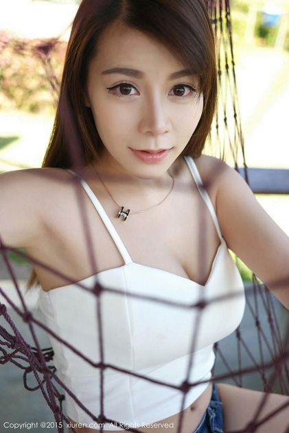 啊～嗯～轻点18的小说