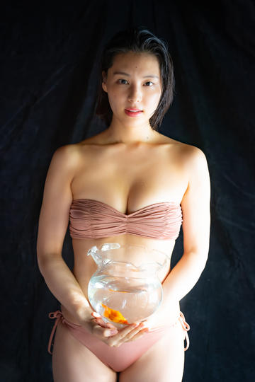 久久精华视频