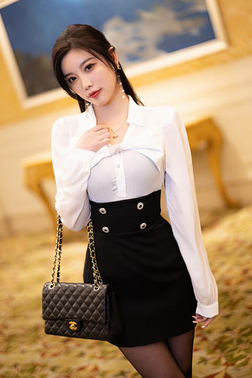 色婷婷强奸张柏芝